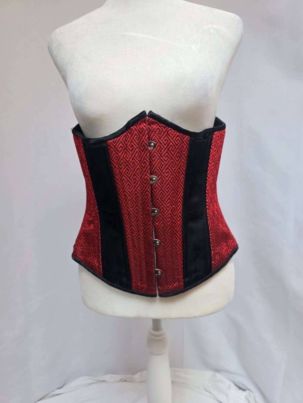 Timeless Trends Red Silk Steel Boned Underbust Corset Size 28